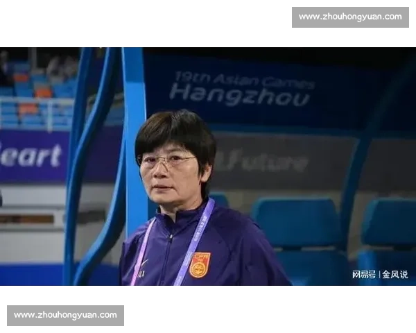 水庆霞助阵苏超,盐城阜宁球迷点燃主场激情