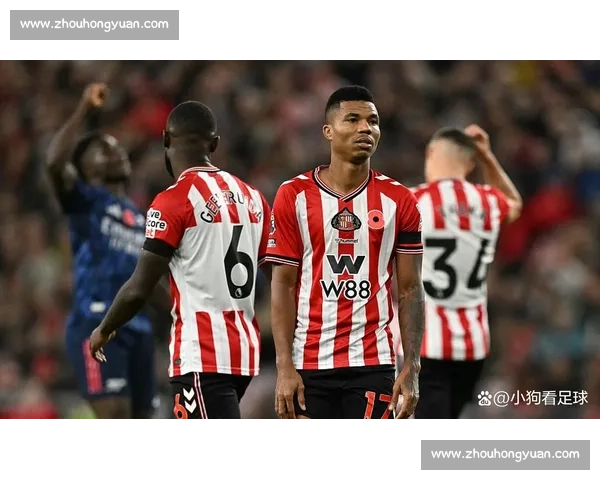 马竞官宣雷尼尔多离队：31 岁后卫合同到期加盟桑德兰