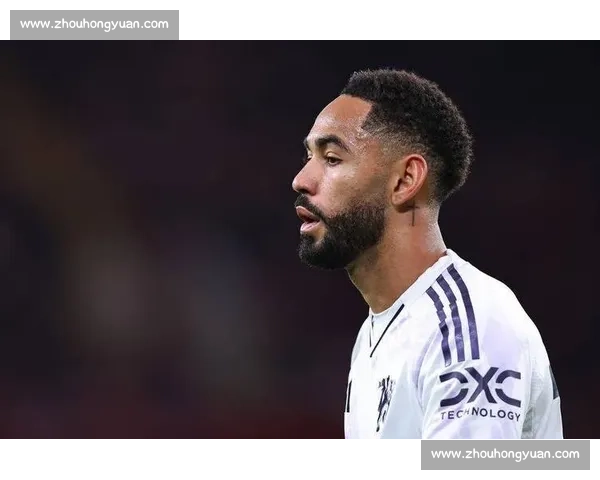 前曼联铁卫力荐双星：姆贝莫锋线利刃 + 库尼亚中场新核