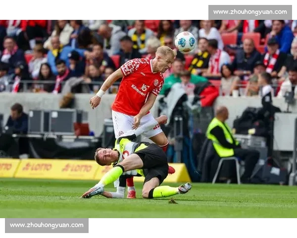 土超萨姆松体育追逐大阪钢巴边卫半田陆，转会费谈判进入关键阶段